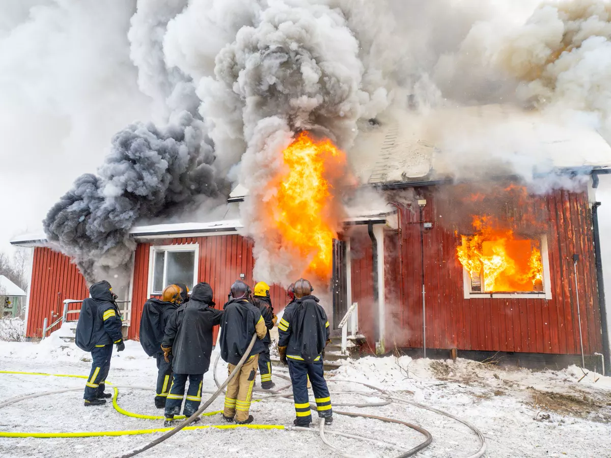The first 48 hours after a house fire: a step-by-step guide